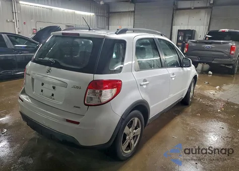2012 Suzuki Sx4 z USA, uszkodzony, nr VIN JS2YB5A36C6308252